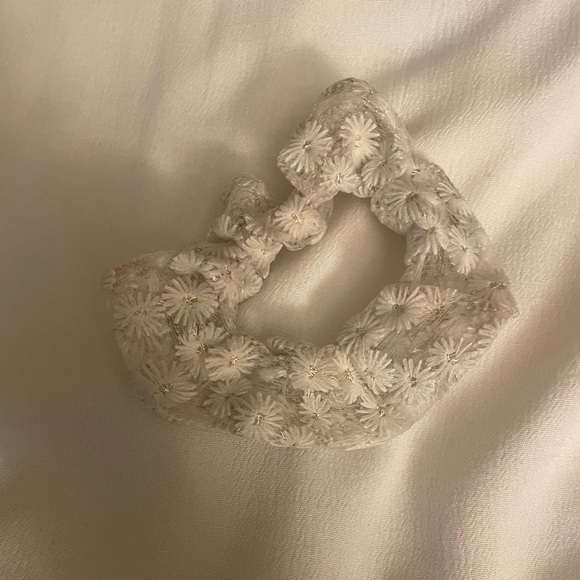 Scrunchie Bundle - Picture 2 of 4